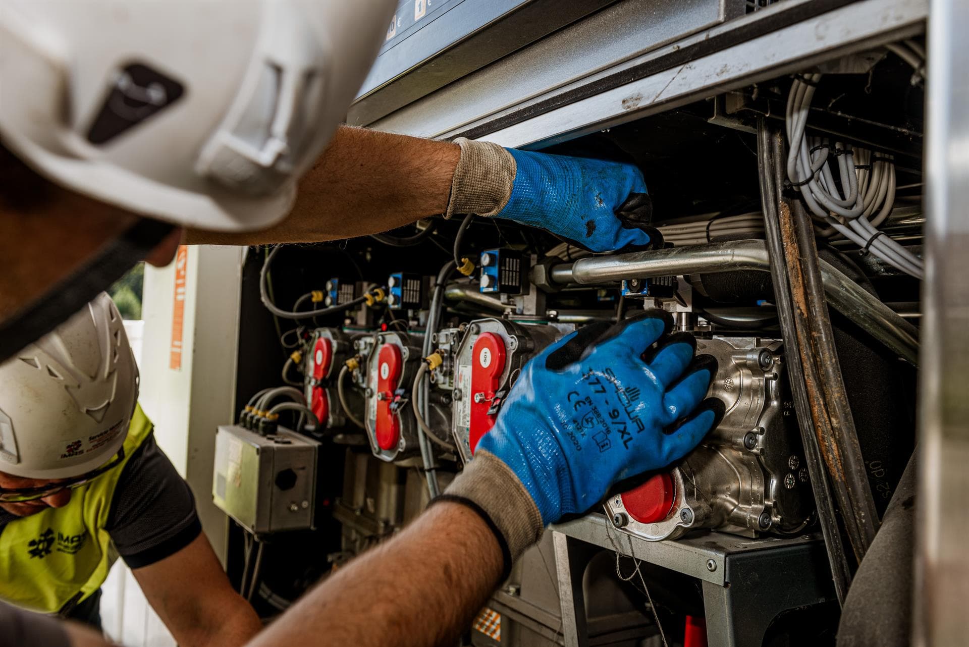 Reparación de tanques de combustible en Galicia